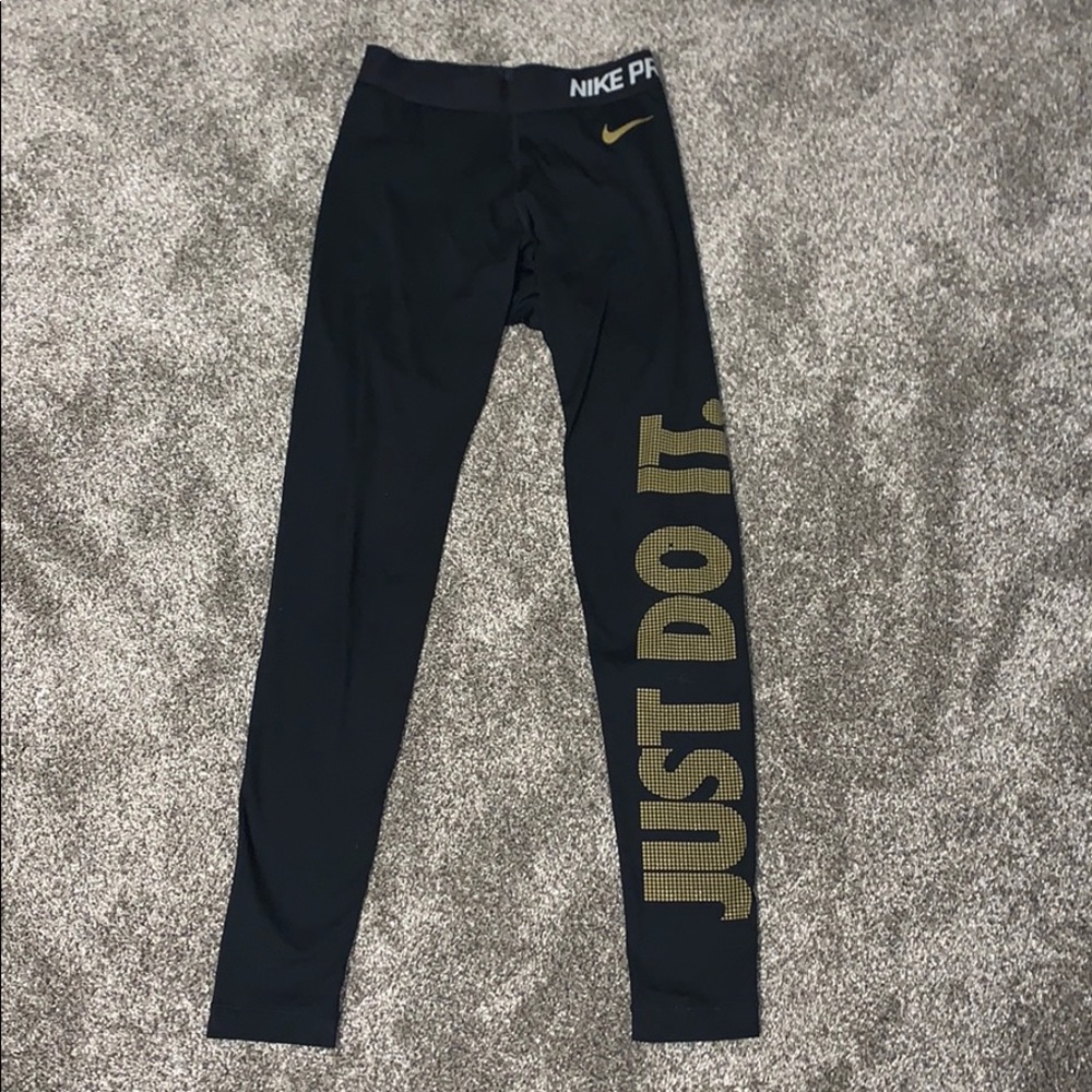 nike leggings